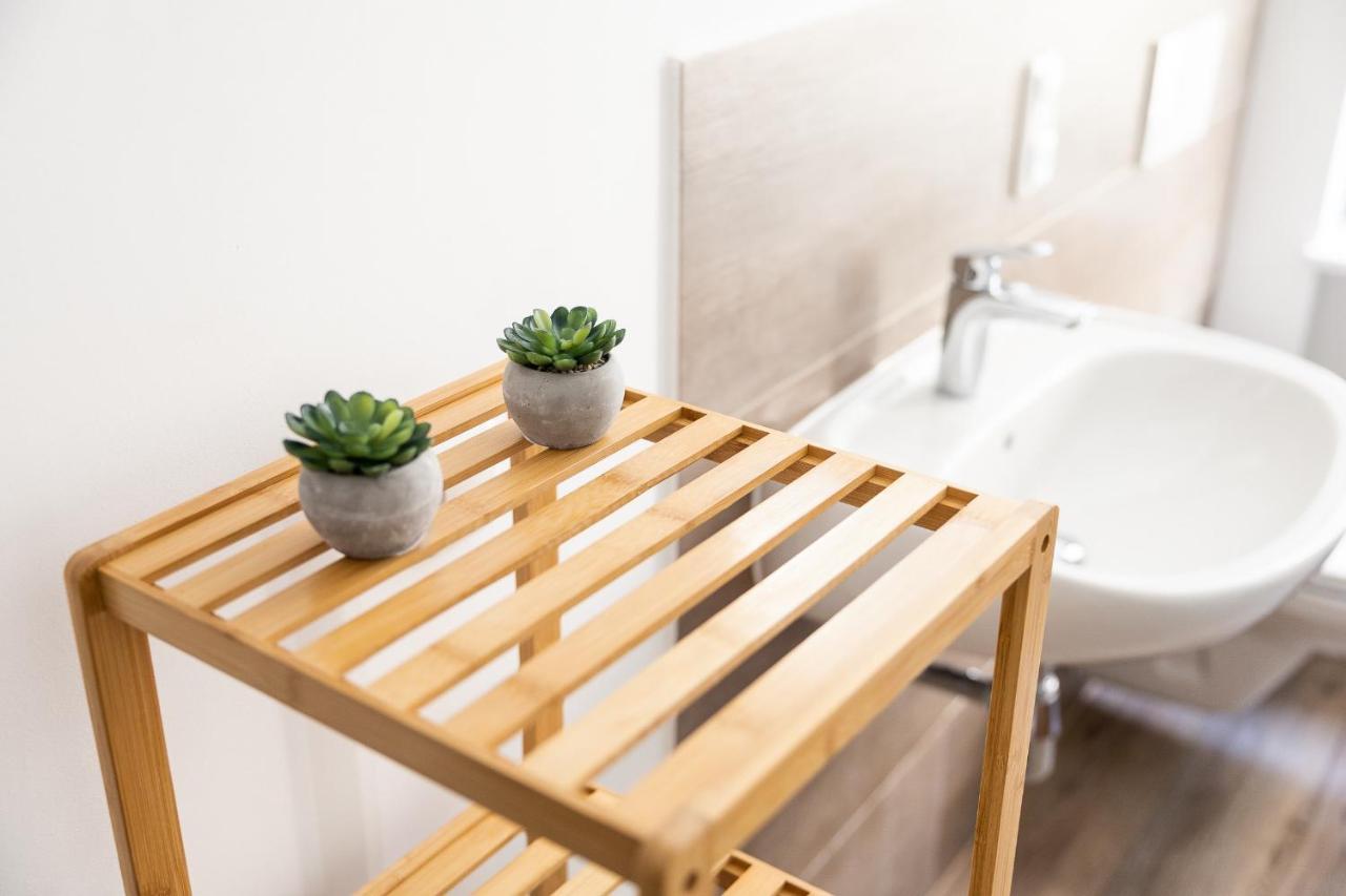 Apartments Am Neuen Theater - Altstadt - Zentral - Kueche - Wifi - Powered By Ko-Living Halle  외부 사진
