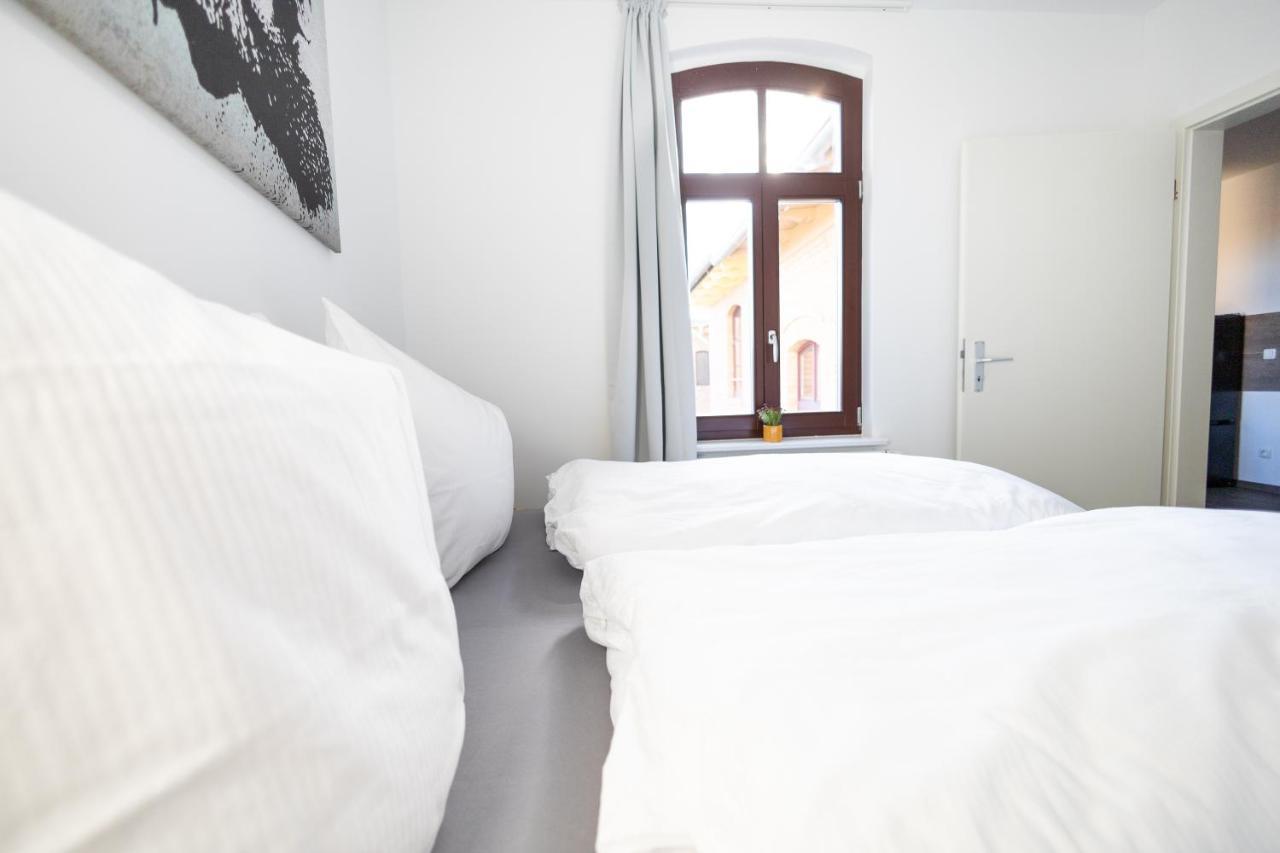 Apartments Am Neuen Theater - Altstadt - Zentral - Kueche - Wifi - Powered By Ko-Living Halle  외부 사진
