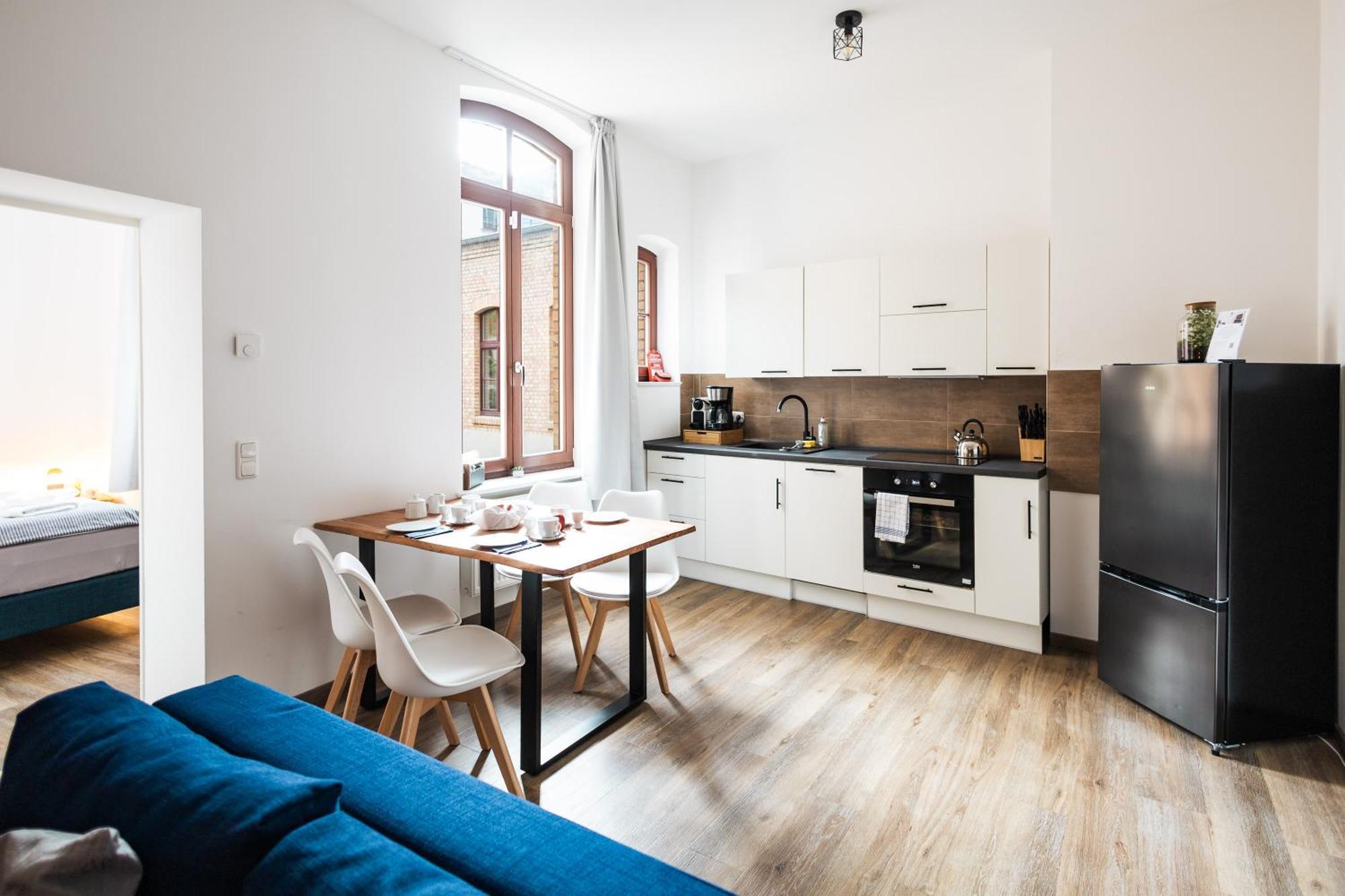 Apartments Am Neuen Theater - Altstadt - Zentral - Kueche - Wifi - Powered By Ko-Living Halle  외부 사진